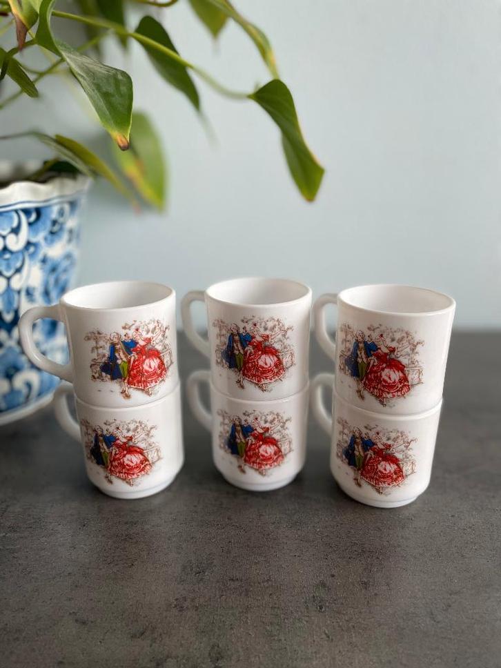 Vintage Arcopal espressokopjes, Antiek en Kunst, Antiek | Glaswerk en Kristal, Ophalen