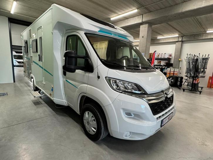 Joa Camp 75T fabriqué par Pilote, Caravans en Kamperen, Mobilhomes, Bedrijf, tot en met 5, Half-integraal, Pilote, Overige merken