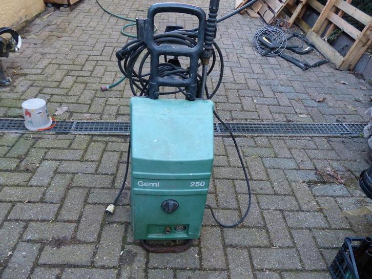 Nettoyeur haute pression GERNI 250, Tuin en Terras, Hogedrukreinigers, Gebruikt, Elektrisch, Ophalen