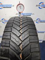 4x Michelin Agilis Crossclimate 235/65 R16C 115/113R 235/65/, Auto-onderdelen, Banden en Velgen, -, Ophalen of Verzenden, 235 mm