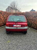 Renault Twingo 2003 (PROBLEME MOTEUR + PNEU AVANT GAUCHE), Rouge, Boîte manuelle, Tissu, Euro 4