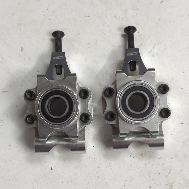 HPI Baja 5b, 5T, 5SC achterste aluminium fusees (Rovan, KM), Hobby & Loisirs créatifs, Modélisme | Radiocommandé & Téléguidé | Voitures