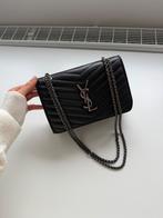 Yves Saint Laurent schoudertas, Bijoux, Sacs & Beauté, Sacs | Sacs Femme, Enlèvement, Comme neuf