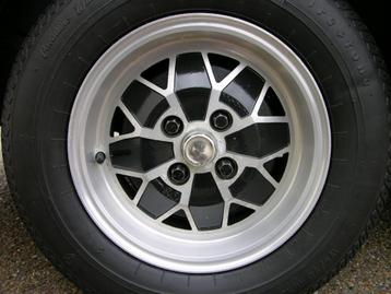 Triumph Dolomite Sprint - velgen beschikbaar voor biedingen