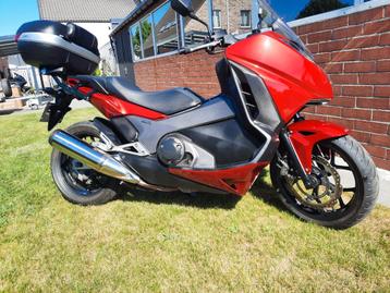 Honda integra 750 beschikbaar voor biedingen