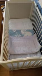 Babybed wit met lakentjes, Kinderen en Baby's, Babywiegjes en Ledikanten, Ophalen, Gebruikt, Ledikant