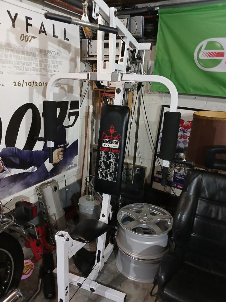 Machine met volgewicht, Sport en Fitness, Fitnessapparatuur, Gebruikt, Overige typen, Armen, Benen, Borst, Buik, Rug, Metaal, Ophalen