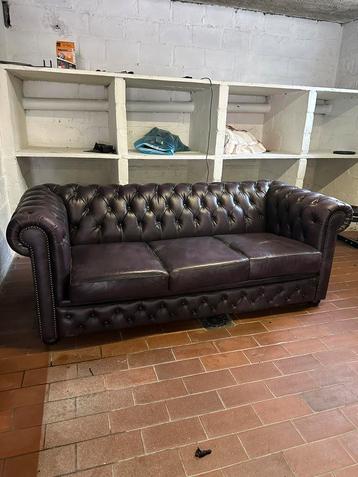 chesterfield zetel beschikbaar voor biedingen