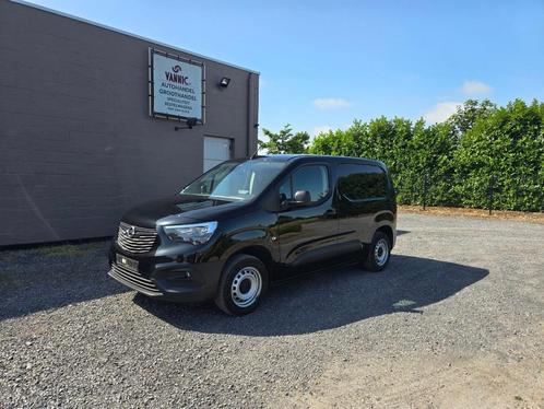 Opel Combo 3zit Benzine , bomvol opties !!, Auto's, Bestelwagens en Lichte vracht, Bedrijf, Te koop, Opel, Benzine, Euro 6, 5 deurs