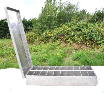 boite de rangement en metal avec 20 casiers, Enlèvement ou Envoi, Utilisé