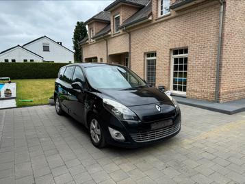 Renault Grand Scenic 2.0b Automaat 7pl Keyless Airco Crcntrl beschikbaar voor biedingen
