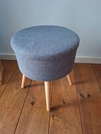 Grijze poef, Ophalen, Zo goed als nieuw