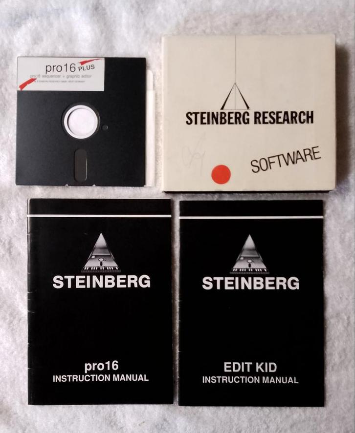 Steinberg Pro 16 Plus sequencer software voor Commodore 64., Muziek en Instrumenten, Midi-apparatuur, Gebruikt, Ophalen of Verzenden