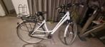 Elektrische fiets, Fietsen en Brommers, Ophalen, Zo goed als nieuw