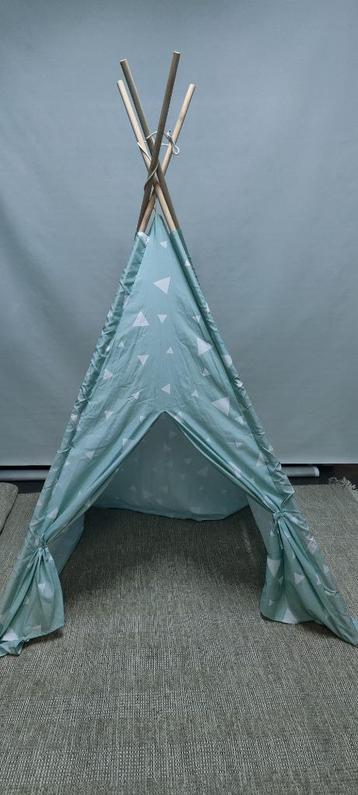 Tent  beschikbaar voor biedingen