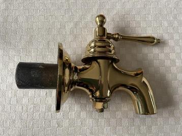Koperen grote waterkraan vintage - retro beschikbaar voor biedingen