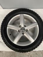 Volkswagen velgen met winterbanden 205/55 R16 – Dunlop SP, Ophalen, Gebruikt, 16 inch, Banden en Velgen