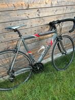 Flanders koersfiets, Fietsen en Brommers, Ophalen, Zo goed als nieuw, Carbon