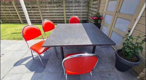 Grote GRANIETEN tafel met 4 retro stoelen en Granieten tafel, Huis en Inrichting, Tafels | Eettafels, Zo goed als nieuw, 100 tot 150 cm