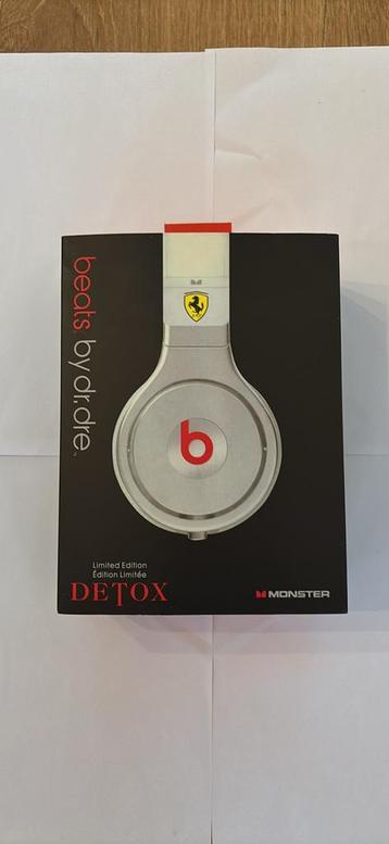 Beats by Dr. Dre Limited Edition Ferrari White, Audio, Tv en Foto, Hoofdtelefoons, Surround, Verzenden, Beats, Op oor (supra aural)