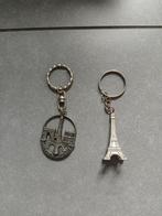 Lot de 2 porte clé Paris, Collections, Porte-clés, Comme neuf, Enlèvement ou Envoi