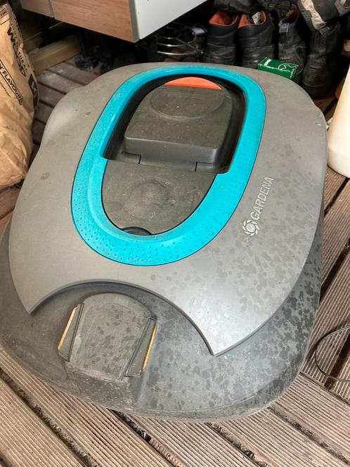 Robotmaaier Gardena sileno+ 1600 (defect in software), Tuin en Terras, Robotmaaiers, Zo goed als nieuw, 20 tot 25 cm, Ophalen