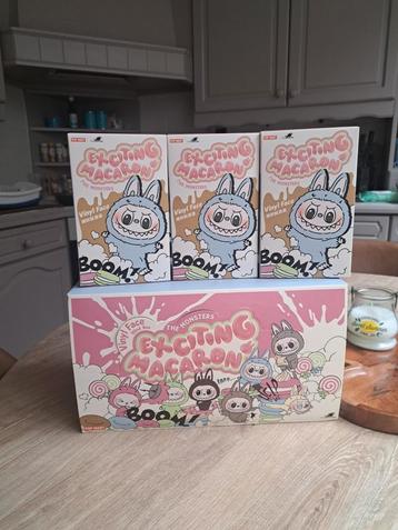 Pop mart labubu exciting macaron  beschikbaar voor biedingen