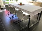 3 Eetkamerstoelen en 1 bank, Ophalen, Drie, Zo goed als nieuw, Metaal