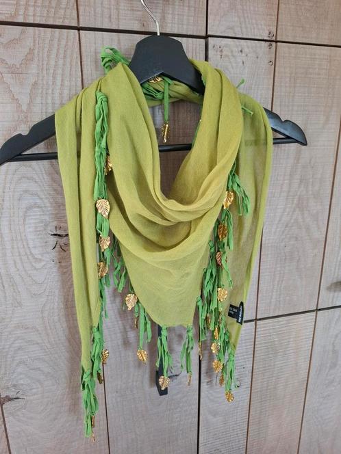 Klassesjaal Caroline Biss (nwpr 90eur), Kleding | Dames, Mutsen, Sjaals en Handschoenen, Zo goed als nieuw, Sjaal, Ophalen of Verzenden