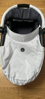 Nacelle gris argenté, Comme neuf, Lit de voyage