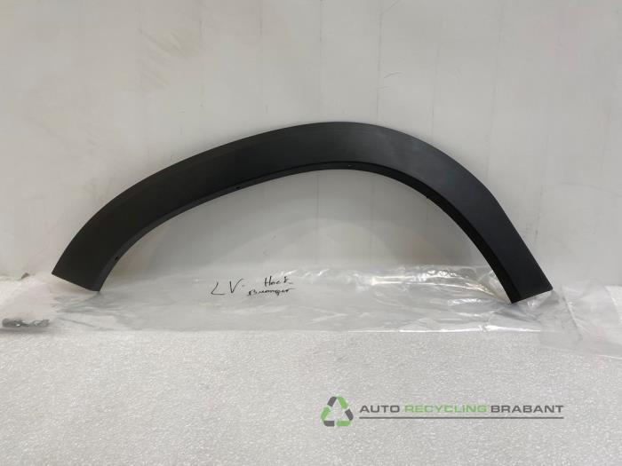 Extension garde-boue d'un Dacia Duster, Autos : Pièces & Accessoires, Carrosserie & Tôlerie, Dacia, Utilisé, 3 mois de garantie