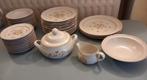 Vintage serviesgoed voor 12 personen Countryware Peachwood, Huis en Inrichting, Ophalen, Zo goed als nieuw, Overige stijlen, Compleet servies