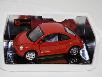Volkswagen New Beetle 1998, Schaal 1/18 beschikbaar voor biedingen
