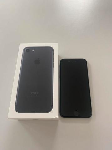 Apple iPhone 7 - 32GB - zeer goede staat - met doosje beschikbaar voor biedingen