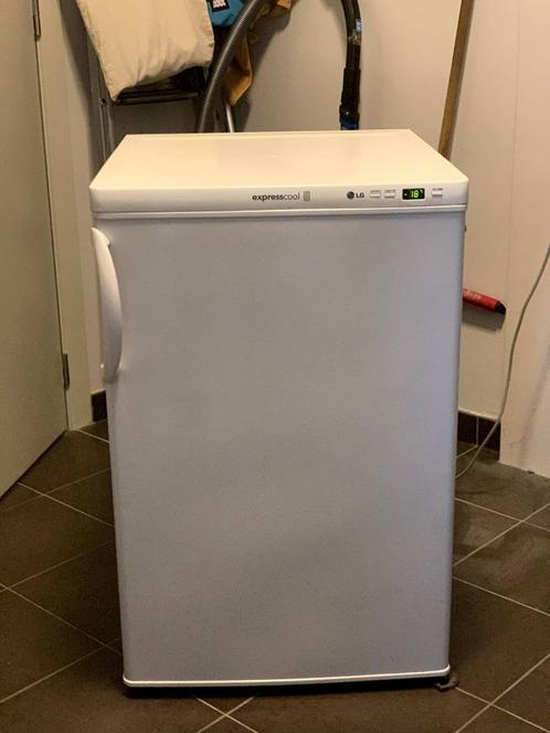 LG 100L extra vriezer, Elektronische apparatuur, Vriezers en Diepvrieskisten, Gebruikt, Tussenbouw, Vrieskast, Ophalen