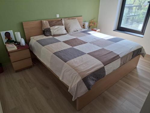 Bedonderstel 180x200 cm in wit eikenfineer- Zo Goed Als Niew, Huis en Inrichting, Slaapkamer | Bedden, Zo goed als nieuw, Tweepersoons