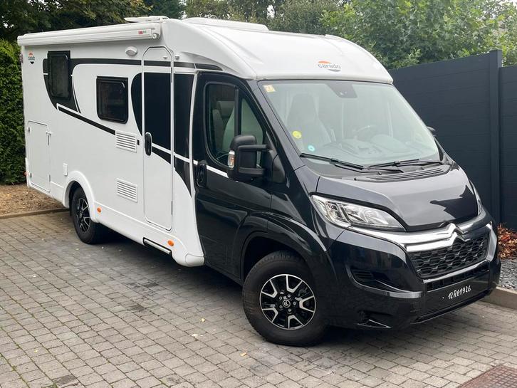 Carado v 339 2021 140cv euro 6, Caravans en Kamperen, Mobilhomes, Bedrijf, tot en met 3, Half-integraal, Carado, Fiat, Diesel