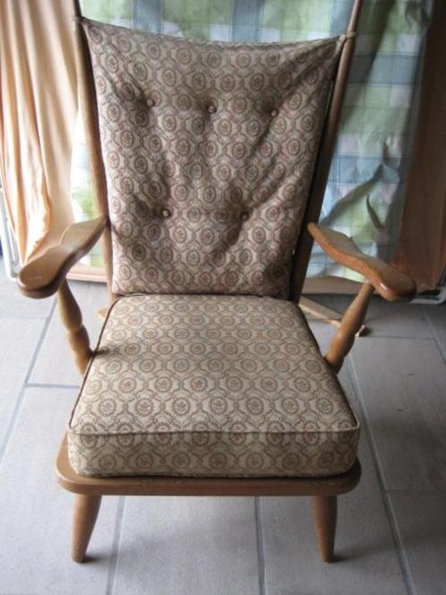 Fauteuil de lecture/chaise longue design. Une vraie aubaine, Maison & Meubles, Canapés | Sofas & Chaises Longues, Comme neuf, Une personne