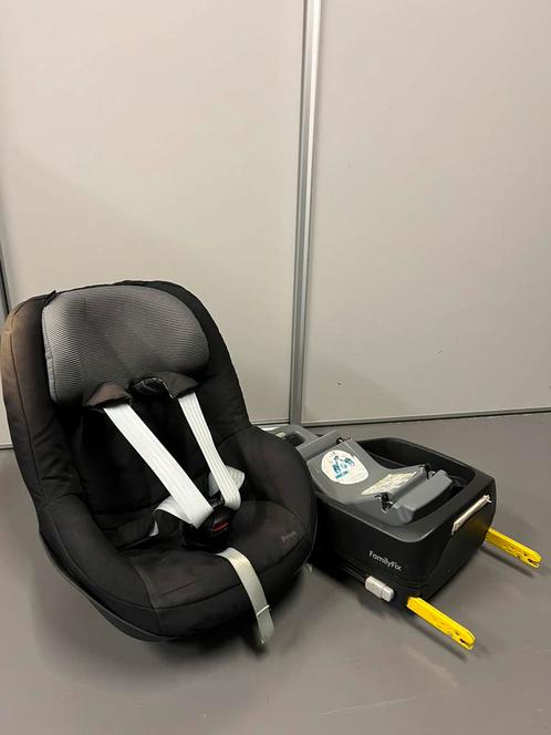 Maxi-cosi Pearl incl FamilyFix, Kinderen en Baby's, Autostoeltjes, Gebruikt, Maxi-Cosi, 9 t/m 18 kg, Autogordel of Isofix, Zijbescherming