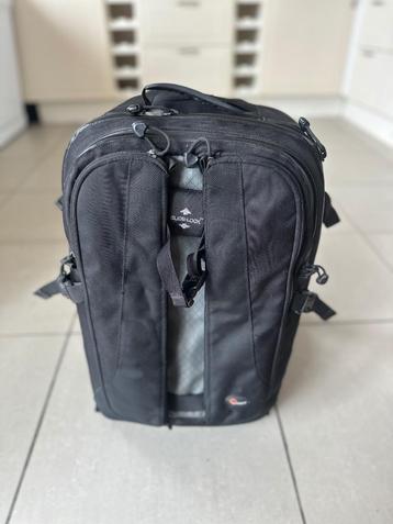 Lowepro Vertex 300 AW cameratas beschikbaar voor biedingen