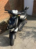 Scooter Peugeot tkr  (B classe), Fietsen en Brommers, Scooters | Peugeot, Ophalen, Zo goed als nieuw