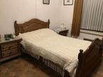 bed, 2 nachtkastjes, kleerkast, dressoir, spiegel van eik, Ophalen, Zo goed als nieuw