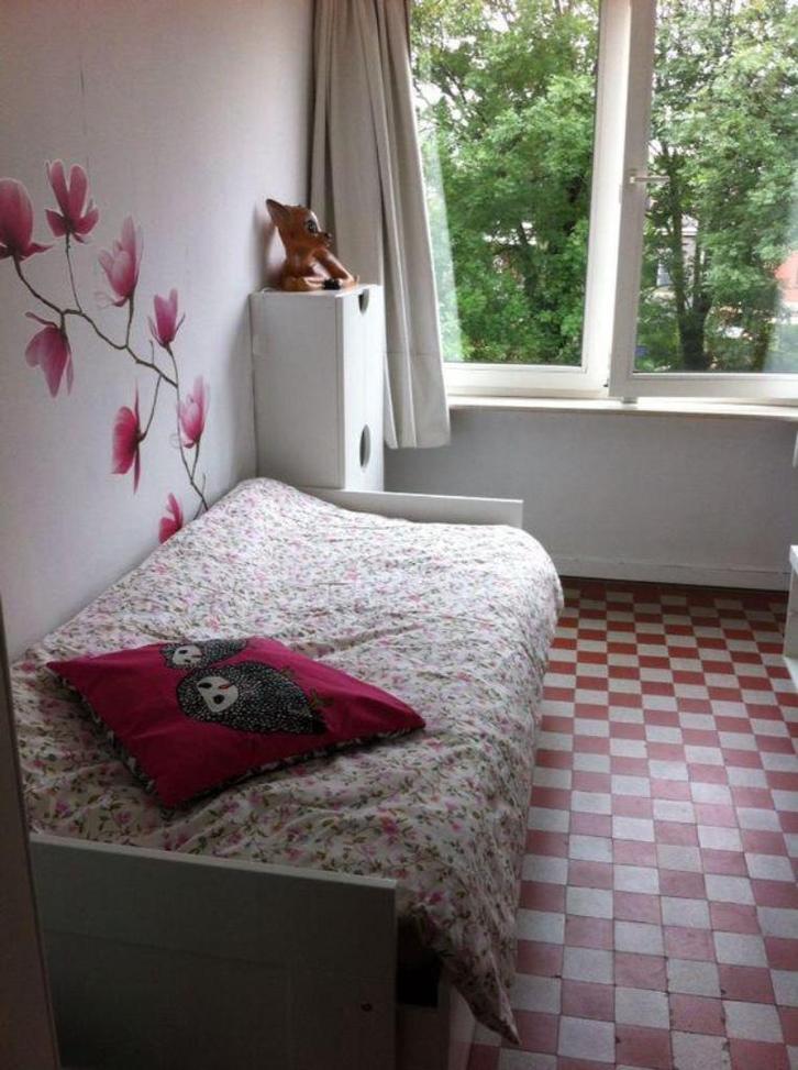 Bed IKEA model Brimness Wit, Huis en Inrichting, Slaapkamer | Bedden, Zo goed als nieuw, Twijfelaar, 80 cm, 200 cm, Hout, Wit