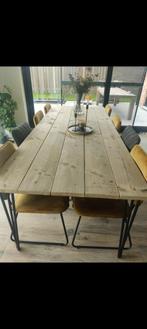 Steigerhouten eettafel met stalen poten, Ophalen, Zo goed als nieuw