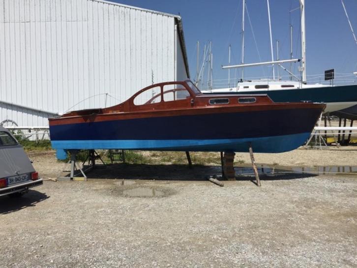 FORSLUND houten jacht - Vedette 1953 nieuwe motor, Watersport en Boten, Motorboten en Motorjachten, Gebruikt, Hout, 6 tot 9 meter