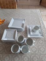 24 delig koffie servies, Huis en Inrichting, Keuken | Servies, Ophalen, Zo goed als nieuw
