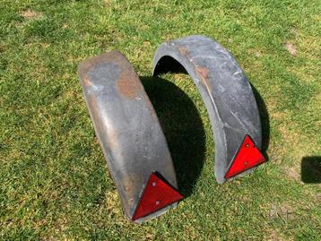Spatbordenset aanhangwagen / remorque enkel as. beschikbaar voor biedingen