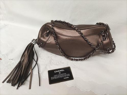 Chanel avondtasje, Handtassen en Accessoires, Tassen | Damestassen, Avondtasje, Ophalen