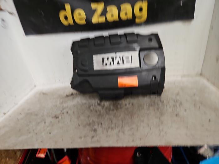 Afdekplaat motor van een BMW 1-Serie, Auto-onderdelen, Motor en Toebehoren, BMW, Gebruikt, 3 maanden garantie, Ophalen of Verzenden