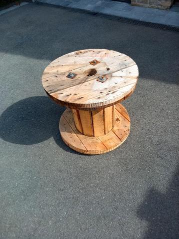 Houten bobijnen, Haspels, Tuin en Terras, Tuintafels, Ophalen, Zo goed als nieuw, Rond, Hout